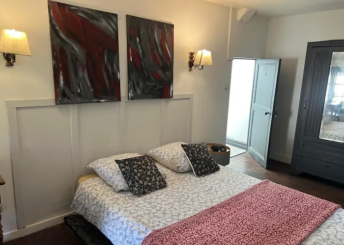 Appartement Les Pins Mauves Poitiers